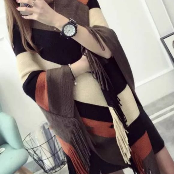 RESTOCK PUMPKIN SPICE Knit Wrap / Poncho / Shawl - Picture 3 of 7